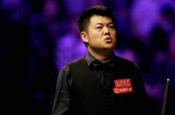 世界杯购彩网站 -梁文(wén)博(bó)“为生存妥协”：是真委屈，还是甩锅式洗(xǐ)白(bái)？