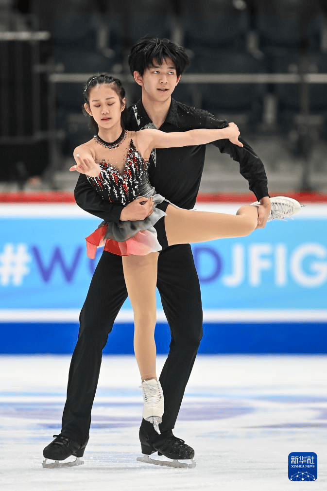 花样滑冰——世青赛赛况
