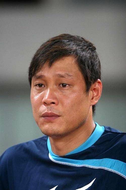 中国男足十大任意球高手，脚法惊艳，谁最令你难忘？