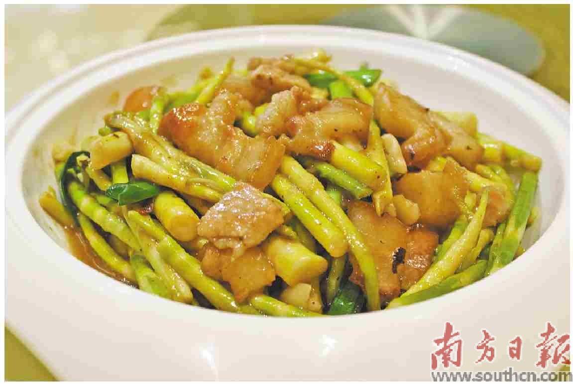 来肇庆看球 品地道美食